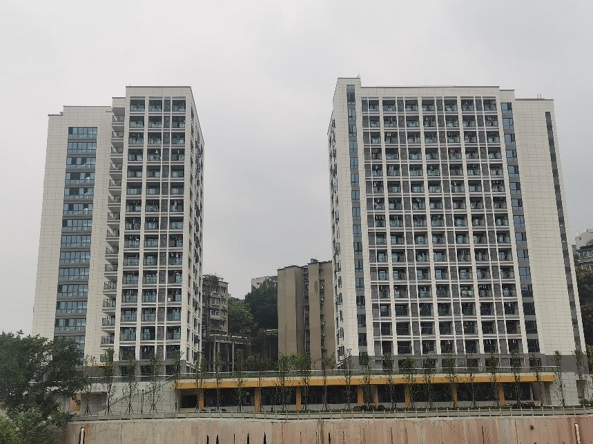 图1 博士生公寓实景外图.jpg